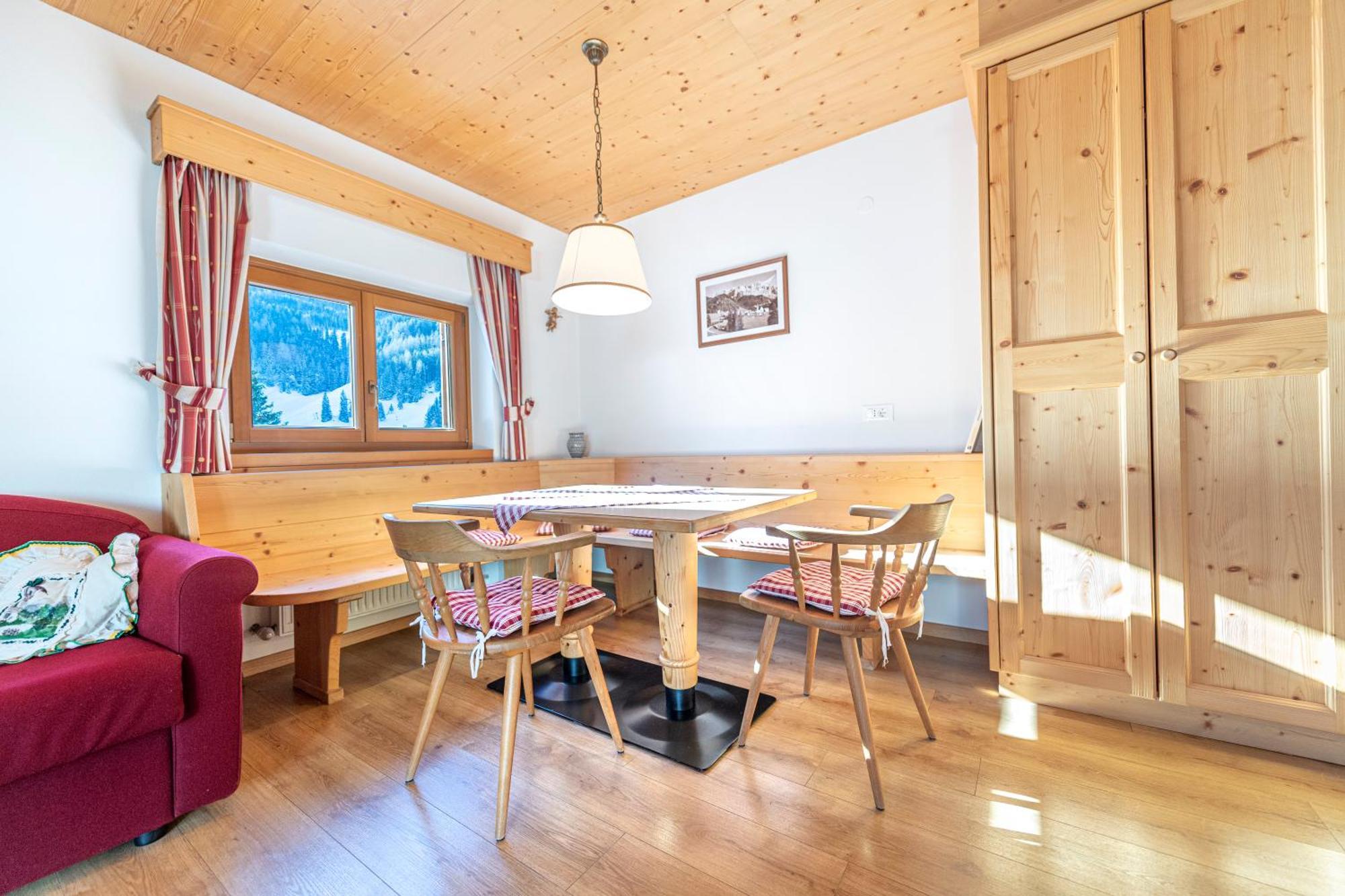 Week End Senoner Apartment Selva di Val Gardena Ngoại thất bức ảnh